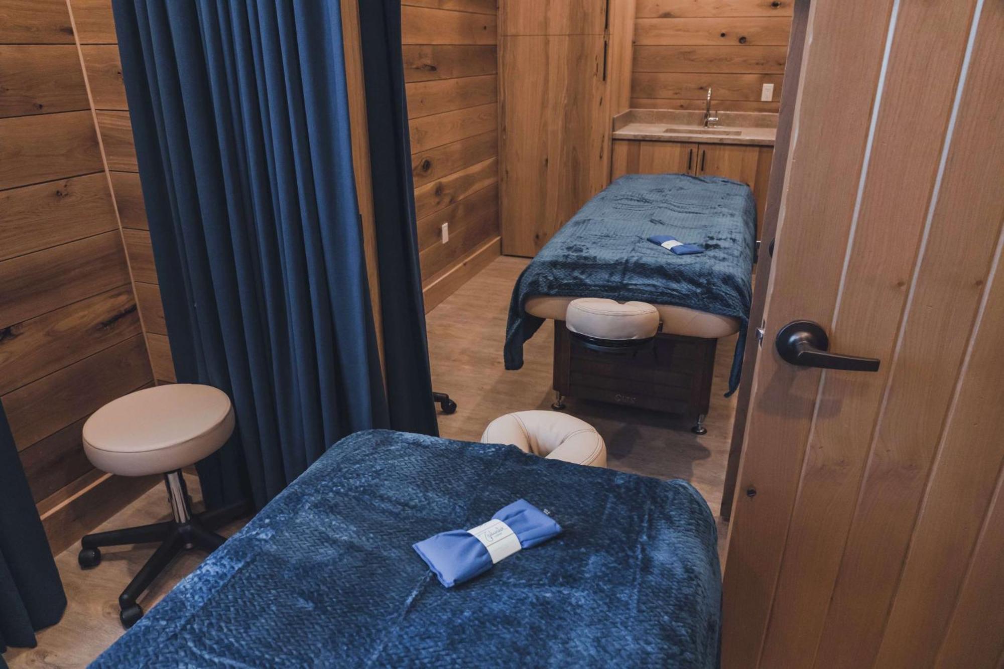 Tailwater Lodge Altmar, Tapestry Collection By Hilton Exterior photo