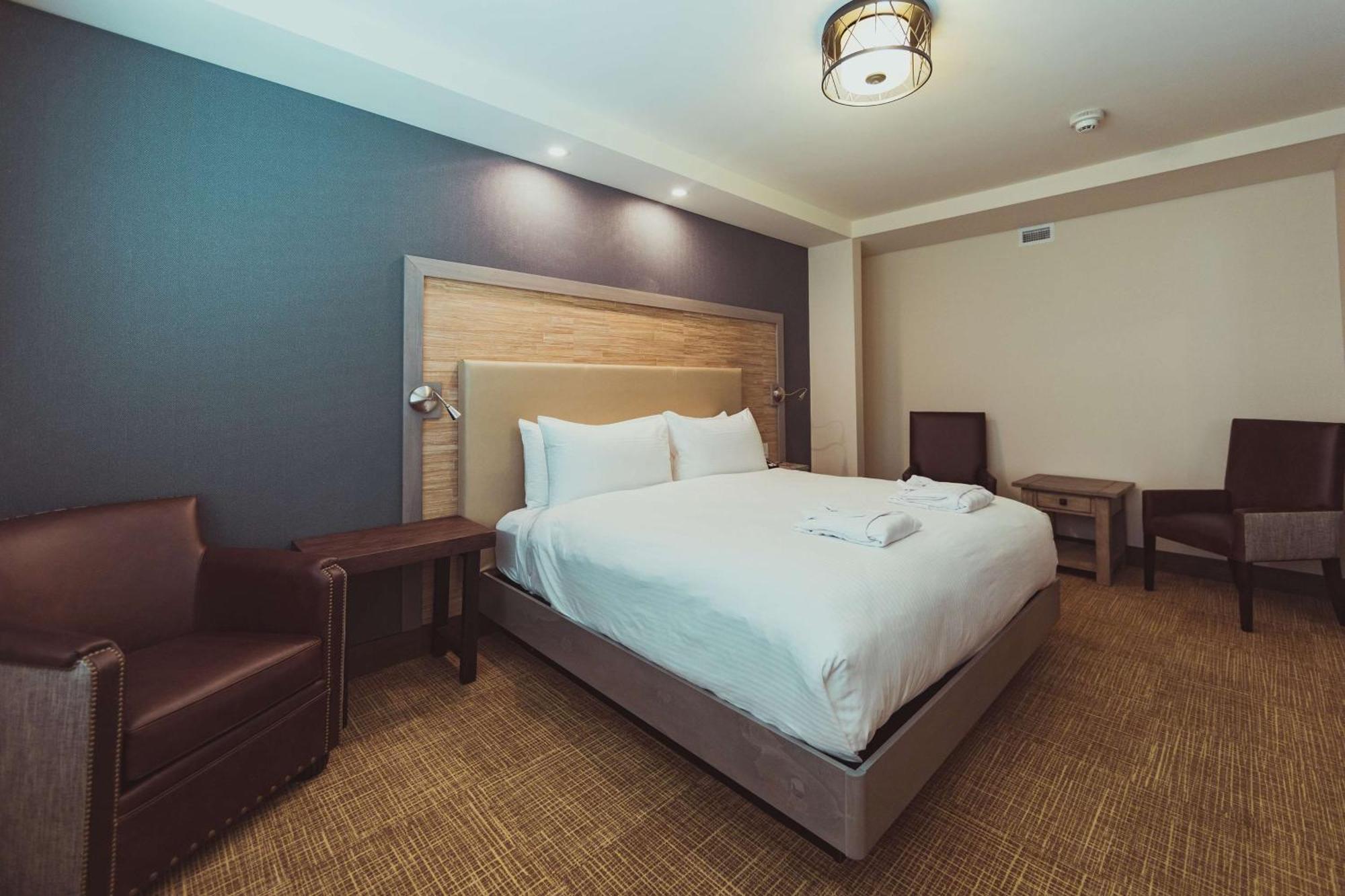 Tailwater Lodge Altmar, Tapestry Collection By Hilton Exterior photo
