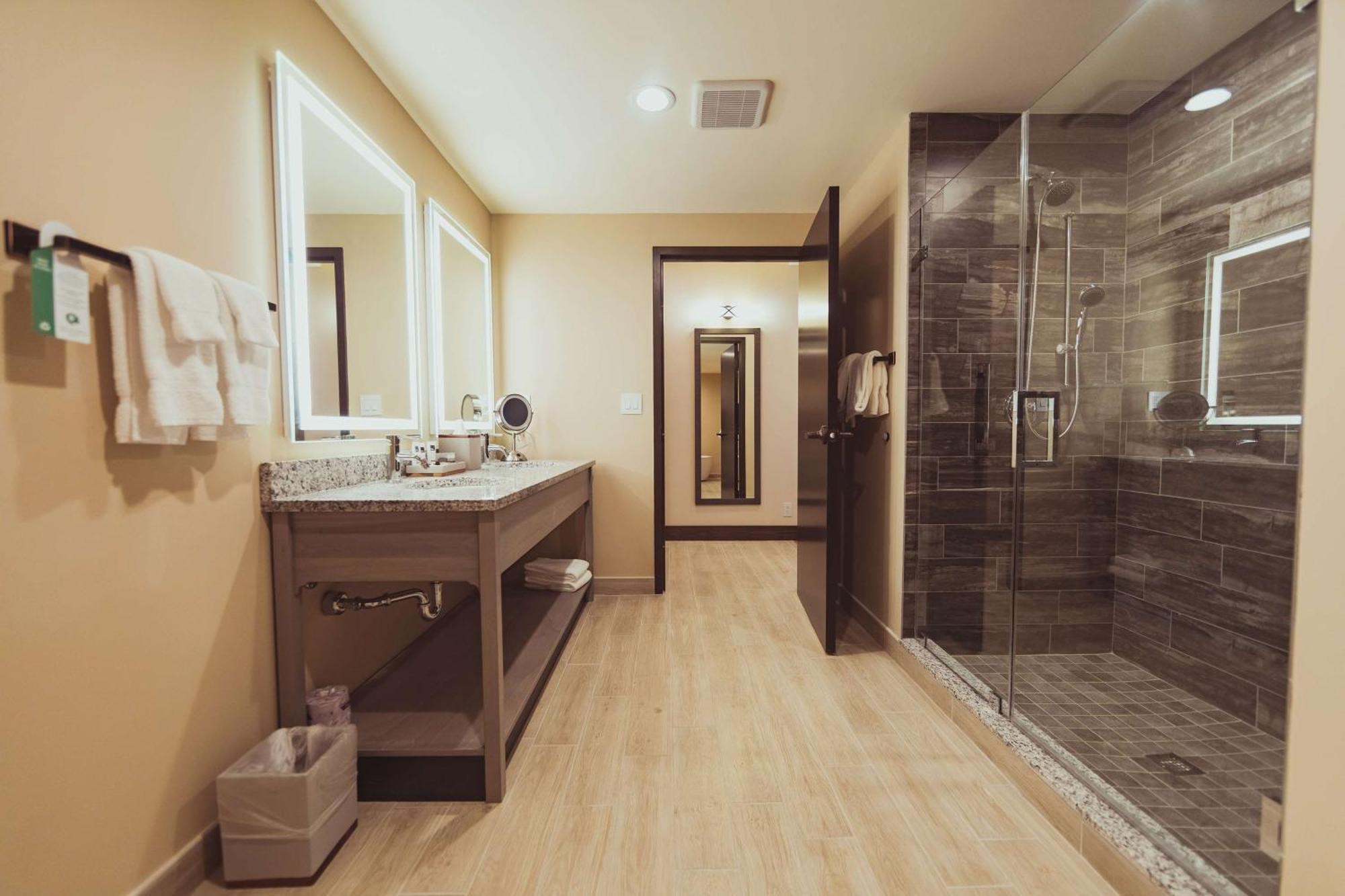 Tailwater Lodge Altmar, Tapestry Collection By Hilton Exterior photo